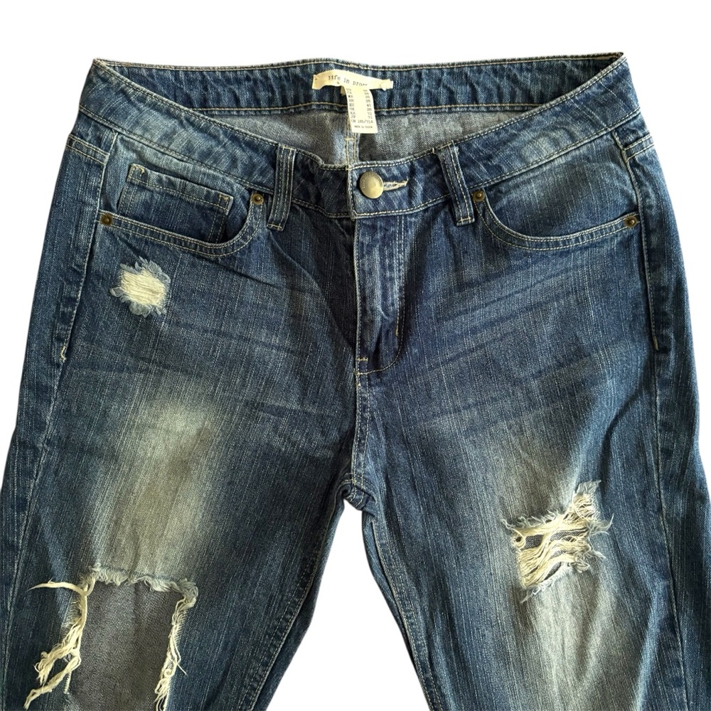 Life In Progress Ripped Jeans - Picture 2 of 7